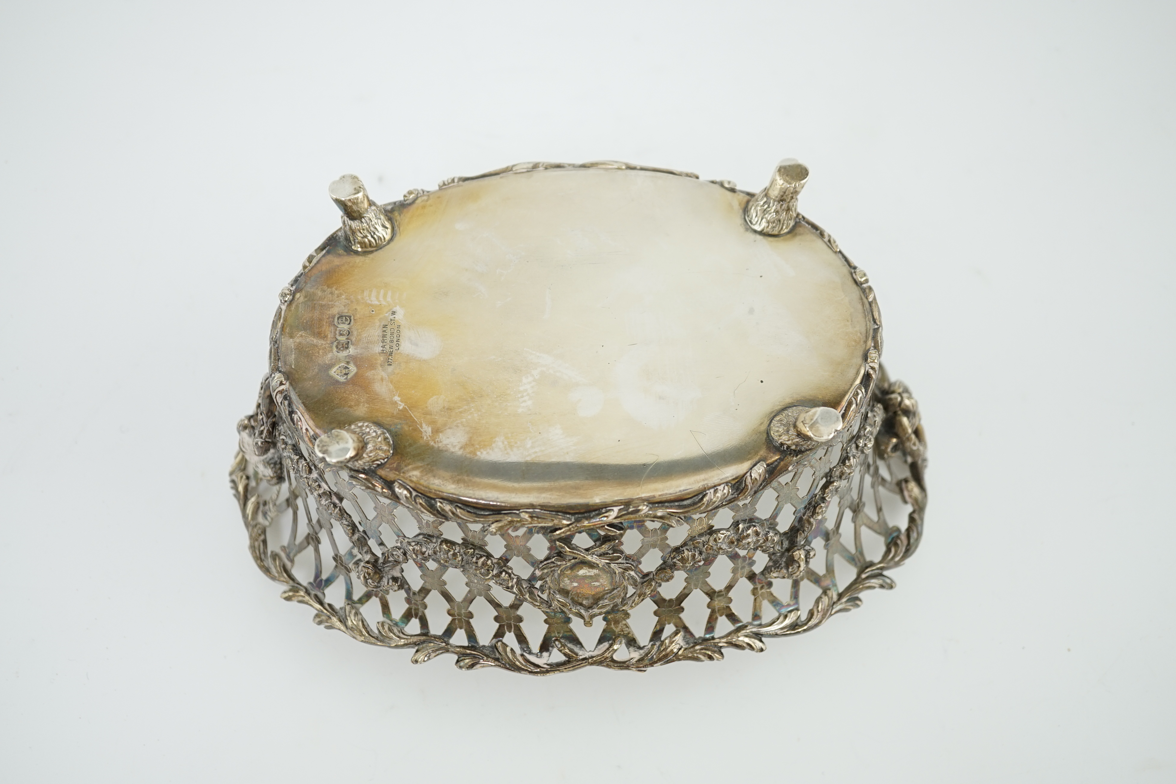 A late Victorian pierced silver oval fruit dish, by Sydney Bellamy Harman